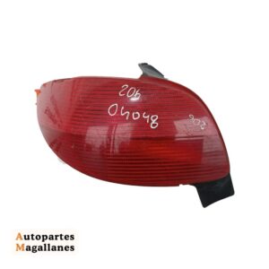 Farol trasero izquierdo Peugeot  206, Ref: 4048-zzR2D15