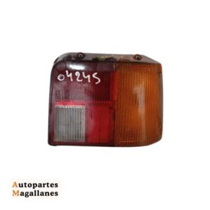 Farol trasero derecho Peugeot  205, Ref: 4245-zzR2D7