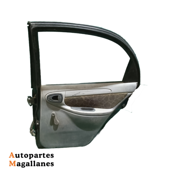Puerta trasera derecha DAEWOO NUBIRA , Ref: 107-B3H