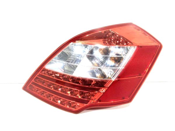 Farol trasero derecho Geely  Emgrand EC7 2015, Ref: 10098-K4B2