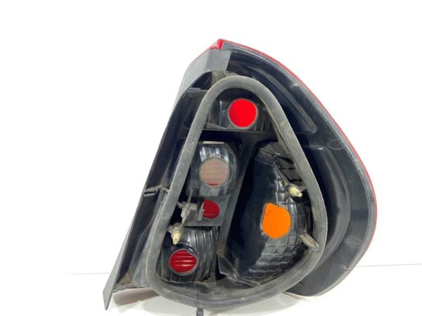 Farol trasero izquierdo Renault  CLIO 2 Sedan, Ref: 4024-K4A4