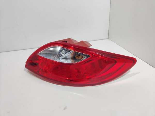 Farol trasero derecho MAZDA 2, Ref: 6936-S2C7
