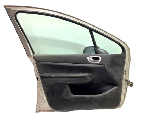 Puerta delantera izquierda Peugeot 307 , Ref: 8885-C2R