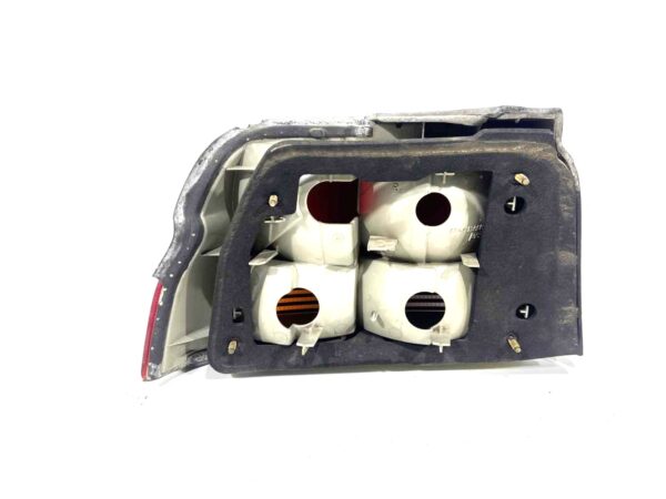 Farol trasero derecho Ford ESCORT, Ref: 7896-F4B4