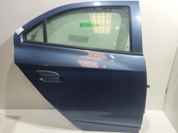 Puerta trasera derecha Chevrolet  Onix  2015, Ref: 10509-A2F