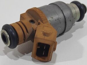 Inyector Chevrolet  Spark LS 2011, Ref: 10526-F4E3