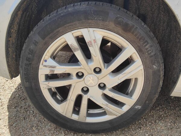 Repuestos de Peugeot  208 Puretech 2022 Ref:CH305