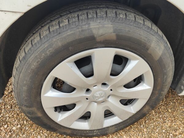 Repuestos de Peugeot  301 Active 1.6 VTI 2022 Ref:CH326