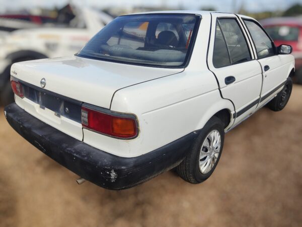 Repuestos de Nissan Sentra EX STD 1993 Ref:CH379