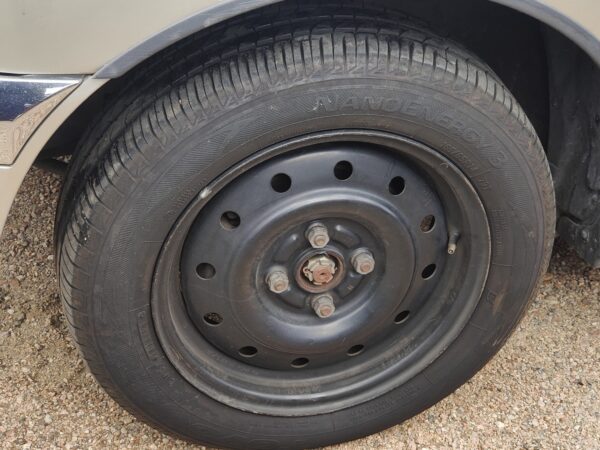 Repuestos de Daihatsu  Sirion CL Aut c/dh 2000 Ref:CH410