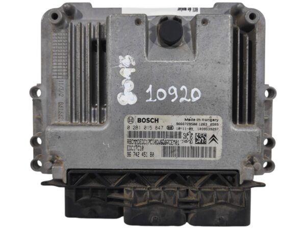 ECU de motor Peugeot 308 SW 1.6 HDI 2010, Ref: 10920-K3B6