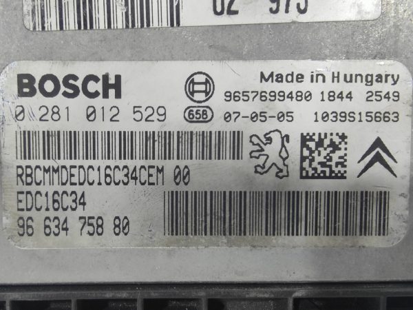 ECU de motor Peugeot 207 1.4 HDI , Ref: 8086-K3A7