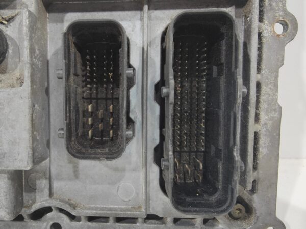 ECU de motor Smart FORTWO 2002, Ref: 8124-K3B7
