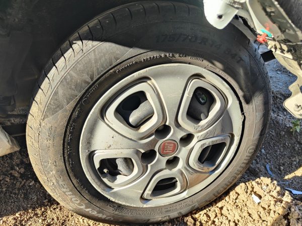 CH527-8 Repuestos de Fiat Fiorino Furgon 1.4 2018 Ref:CH527